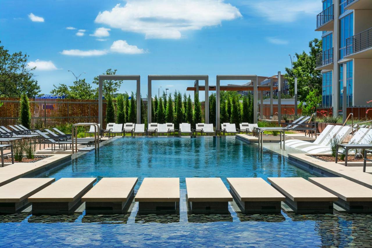 Locale Victory Park - Dallas Exterior foto